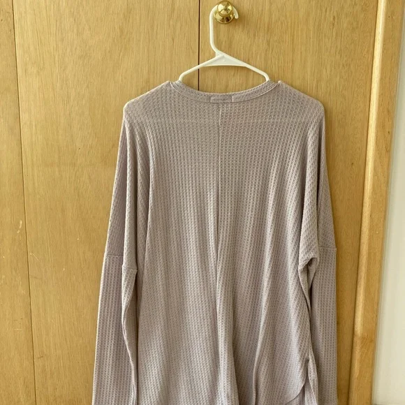 Stylish & everyday cardigan! Light purple, size L, worn only once - Picture 3 of 3